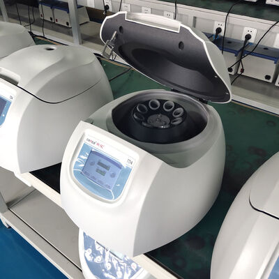 Центрифуга CENCE Xiangyi 4000 оборотов в минуту с 8 x 15 мл емкостью и сенсорным экраном